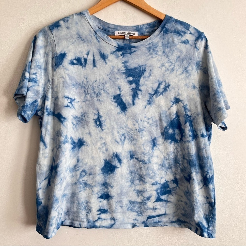 Elizabeth and James Boho Tie Dye Cropped short Sleeve Top
